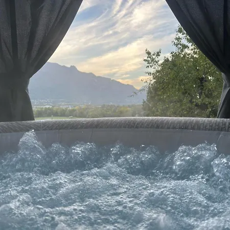 펜션 The Tiny Avec Jacuzzi 5 Min Du Lac Du Bourget 10 Min D Aix Les Bains Et Chambery