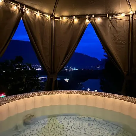 The Tiny Avec Jacuzzi 5 Min Du Lac Du Bourget 10 Min D Aix Les Bains Et Chambery 펜션 Voglans